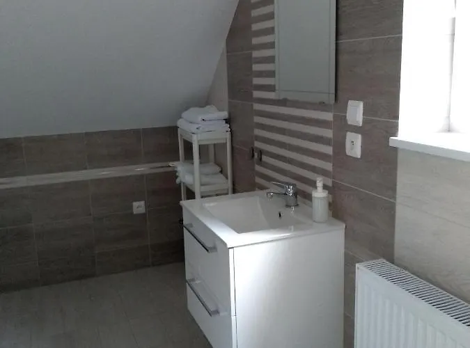 Nad Jeziorem Kaszuby Apartmán