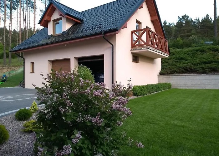 Nad Jeziorem Kaszuby * Golubie